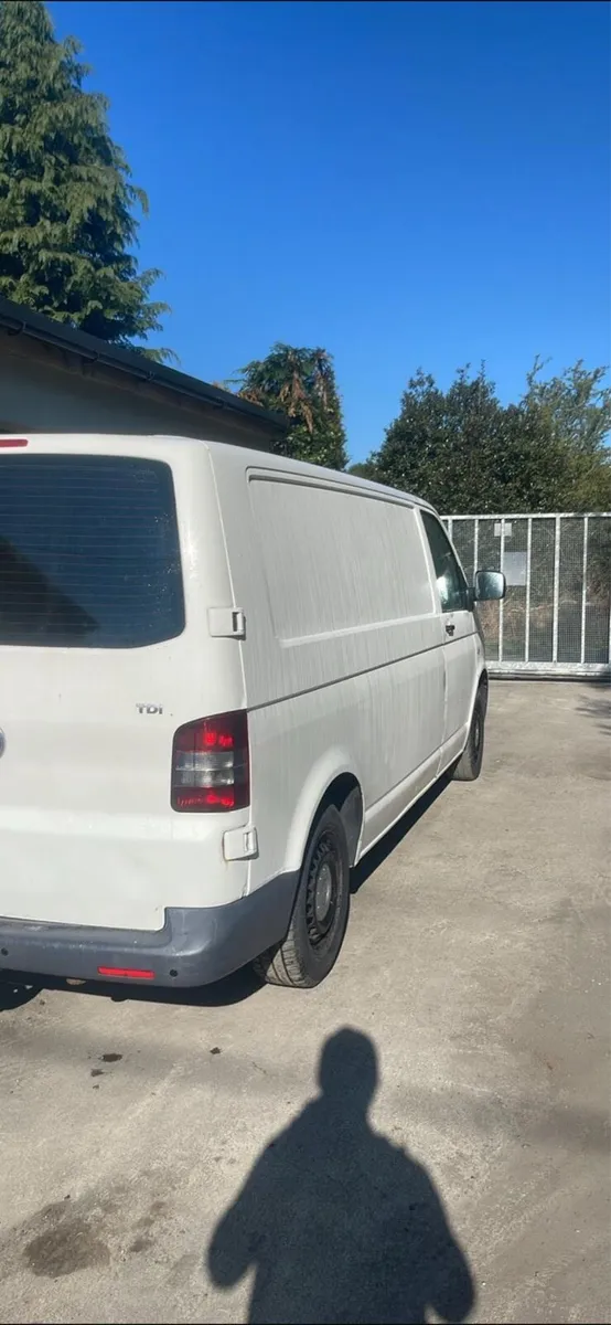 Volkswagen Transporter - Image 1