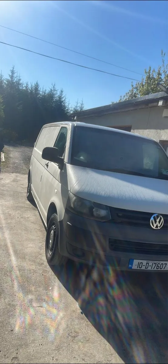 Volkswagen Transporter - Image 2