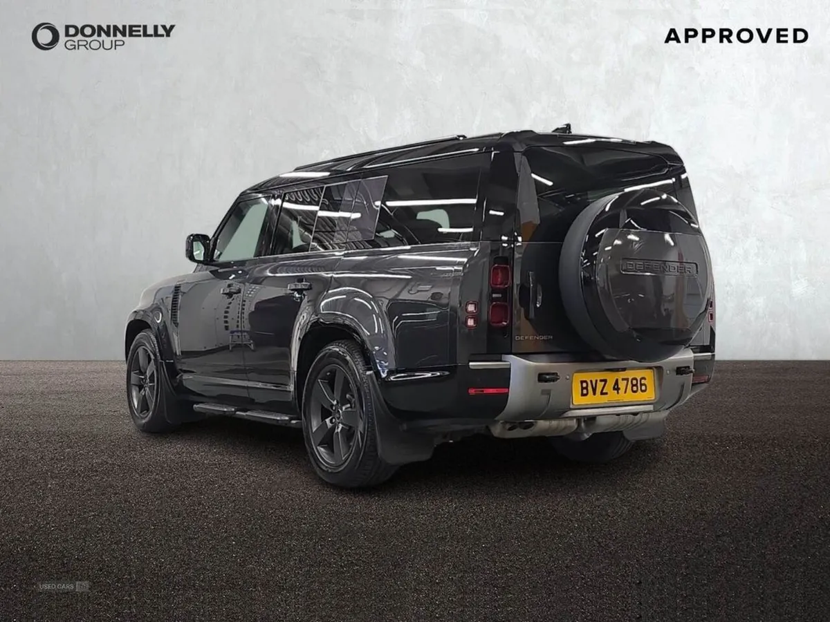 Land Rover Defender 3.0 D350 X-dynamic HSE 130 5d - Image 2