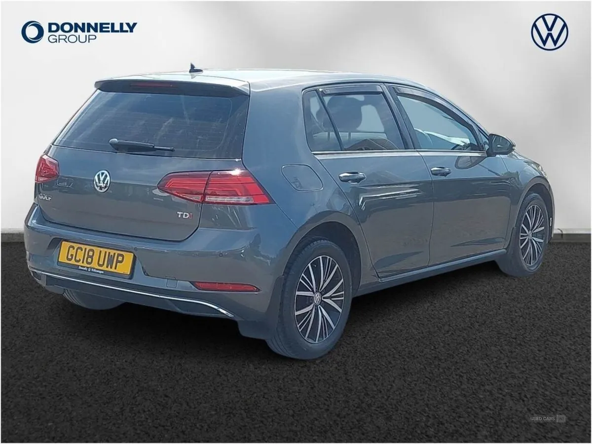 Volkswagen Golf 1.6 TDI SE 5dr - Image 3