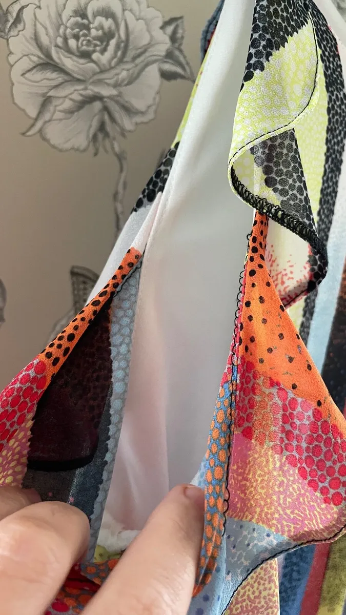 Cold shoulder top16 - Image 2