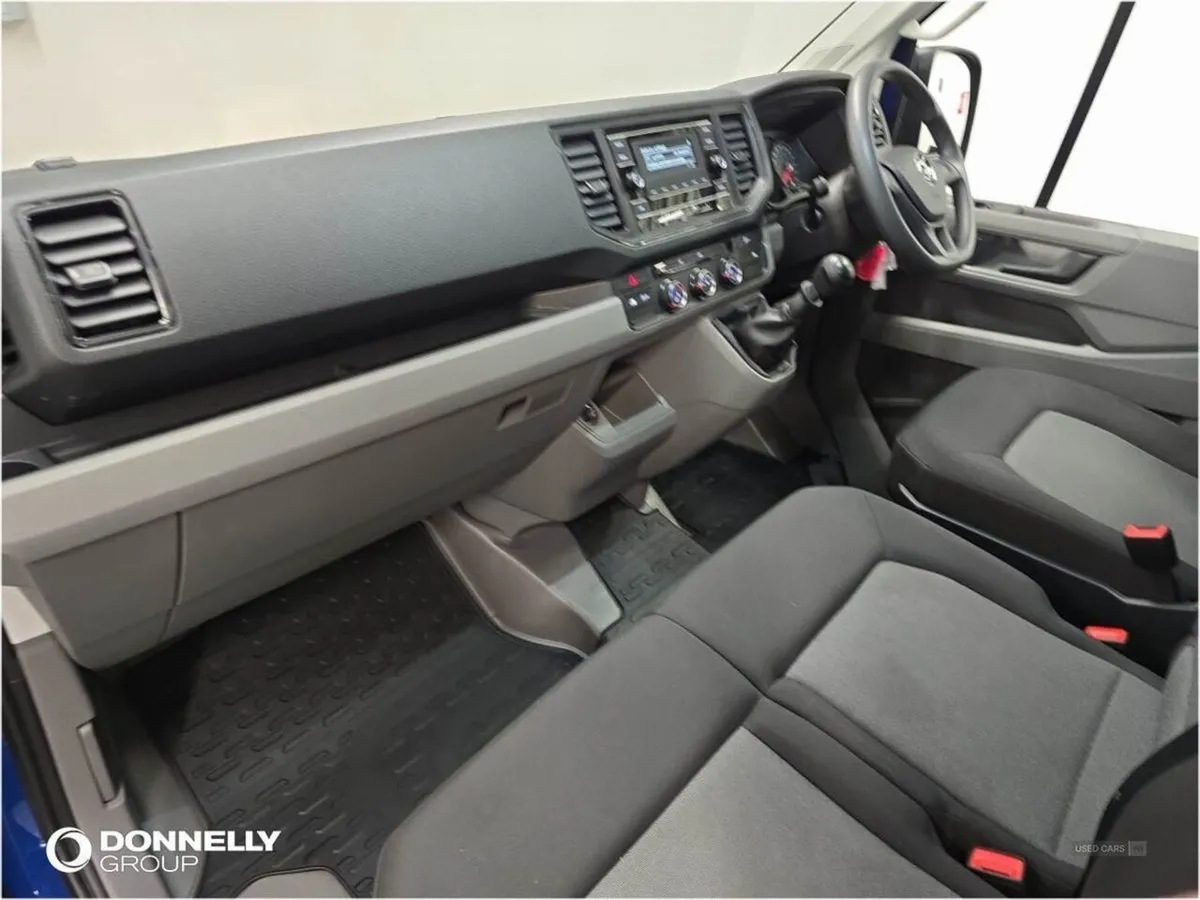 Volkswagen Crafter 2.0 TDI 102PS Startline High R - Image 2