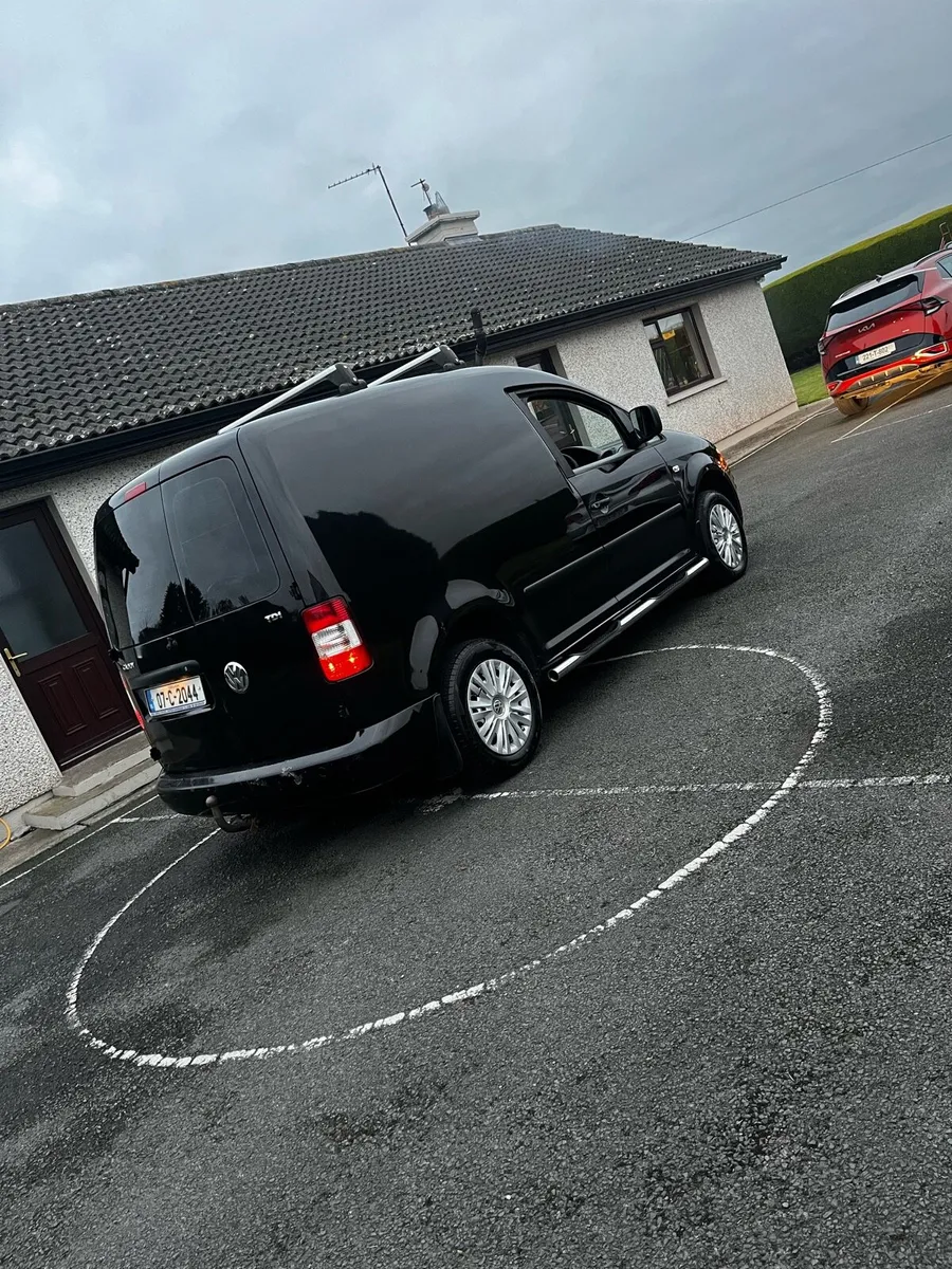 Volkswagen Caddy - Image 3