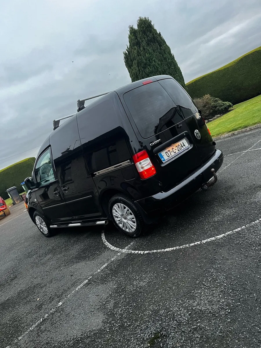 Volkswagen Caddy - Image 4
