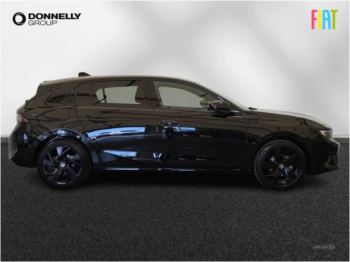 Vauxhall Astra 1.2 Turbo 130 GS 5dr - Image 3