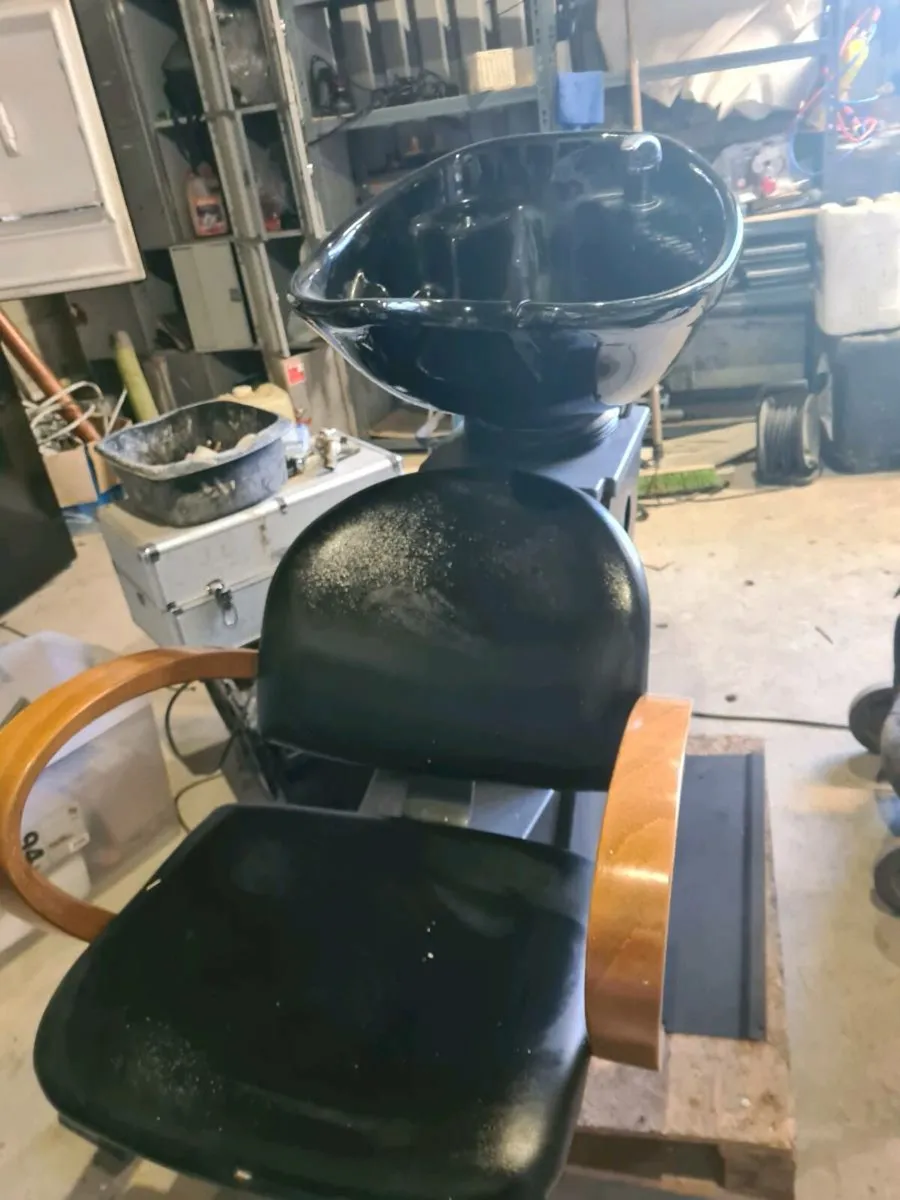 Hairdresser  sink - Image 1