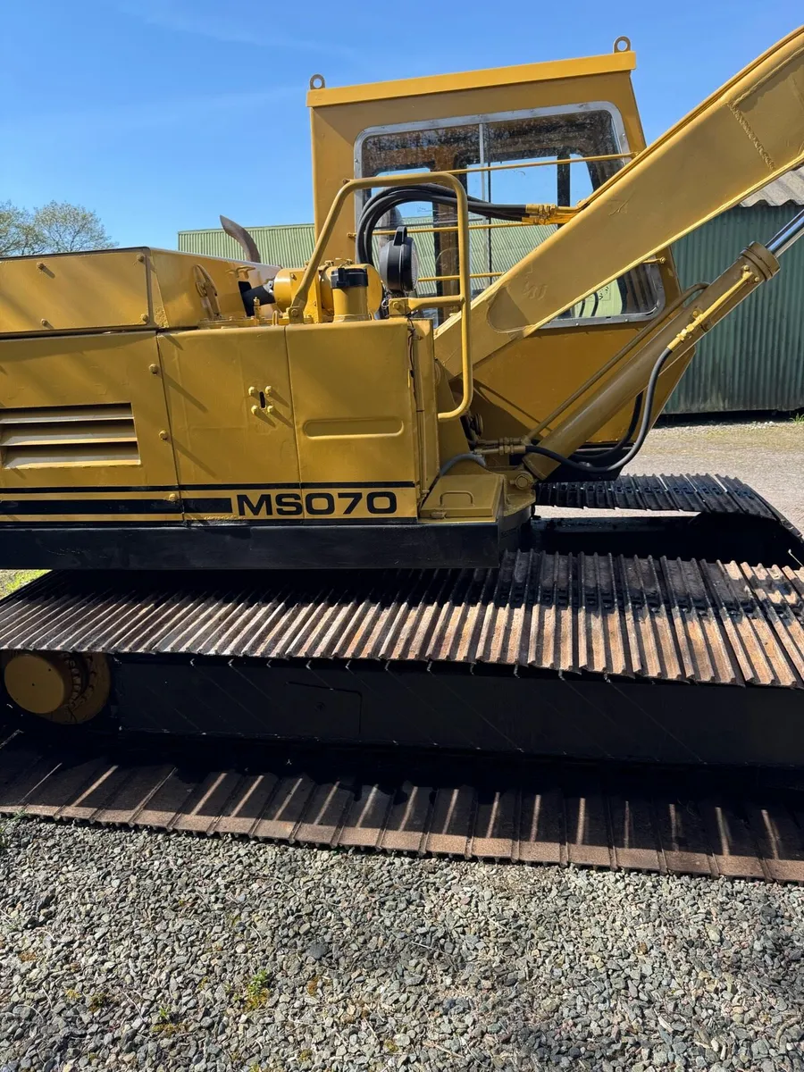 Mitsubishi 7 ton digger excavator No Vat - Image 2