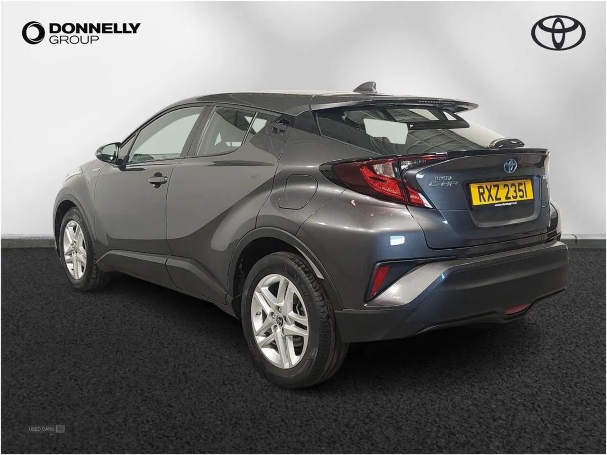Toyota C-HR 1.8 Hybrid Icon 5dr CVT - Image 2