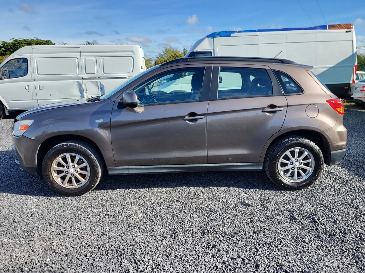 2011 Mitsubishi ASX Diesel - Image 4