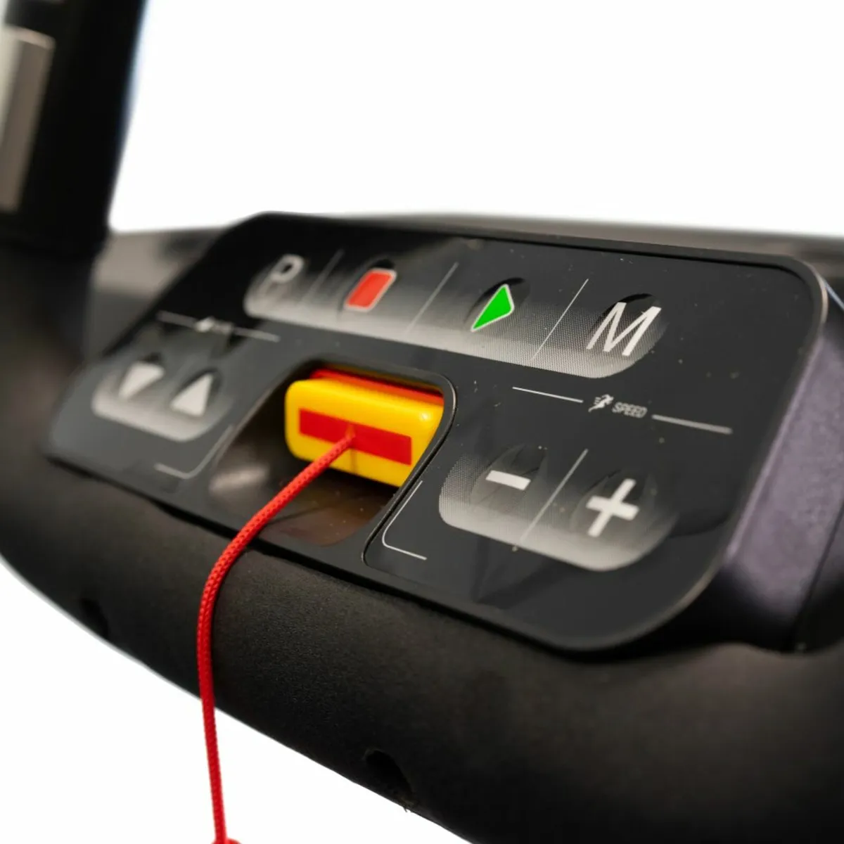 BH Fitness: RX7 Multimedia Treadmill - Image 3
