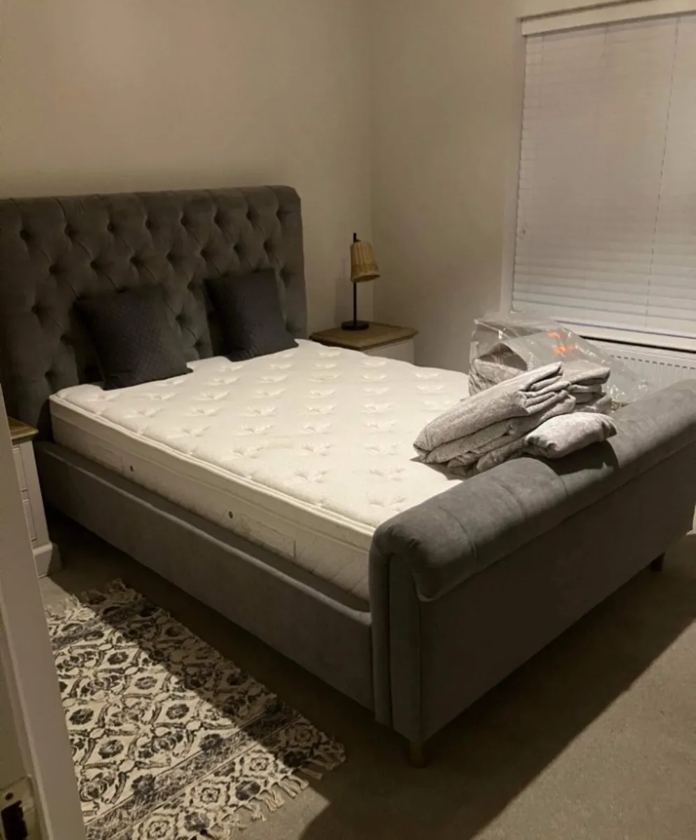 Double bed - New