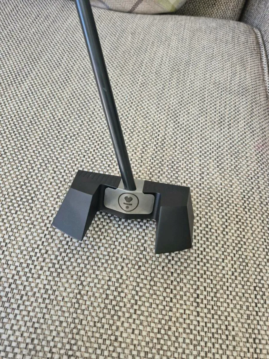 LAB right handed putter - Image 4