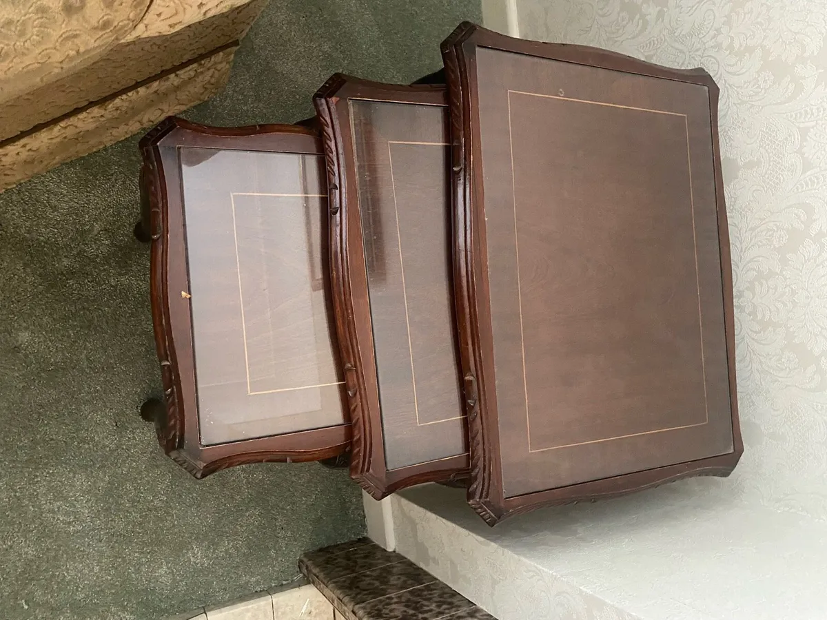Vintage Nest of tables - Image 3