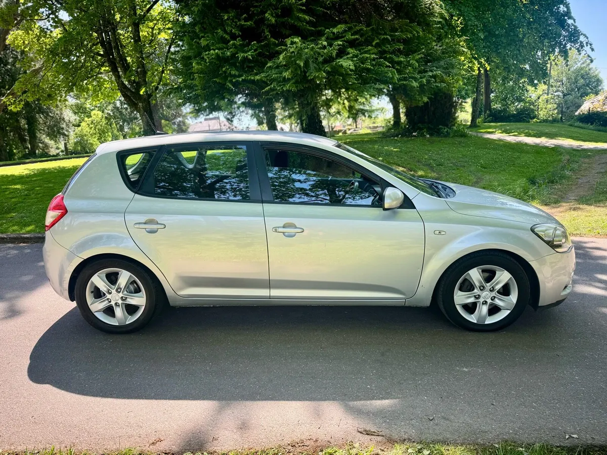 2012 Kia Ceed • NEW NCT 3-26• - Image 4