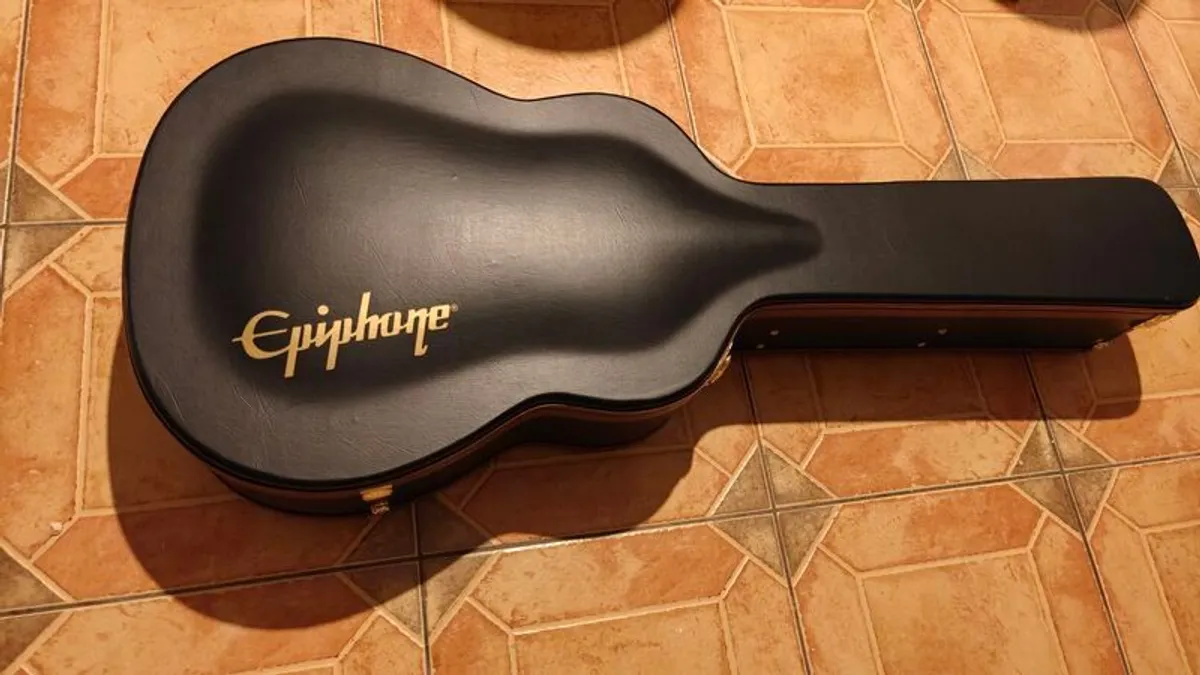 Ephiphone NXT series A100 ce See through Red (EKO) + Epiphone Case - Image 2