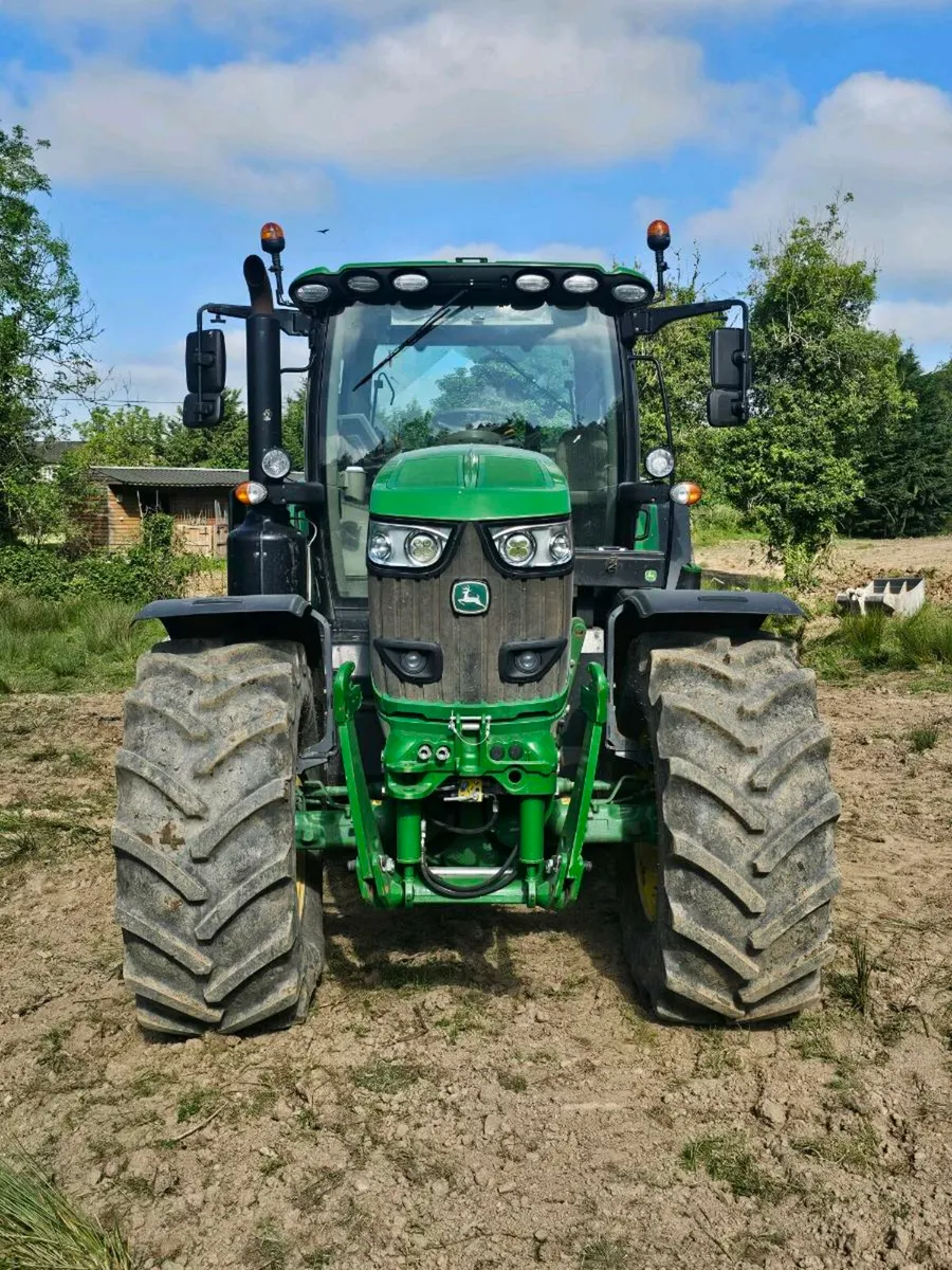 John deer 6195 - Image 1