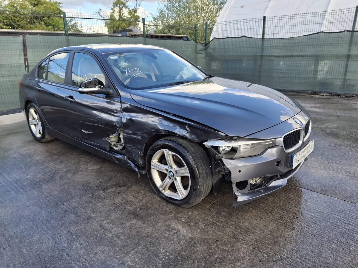 2014 BMW 320D Automatic - Image 2