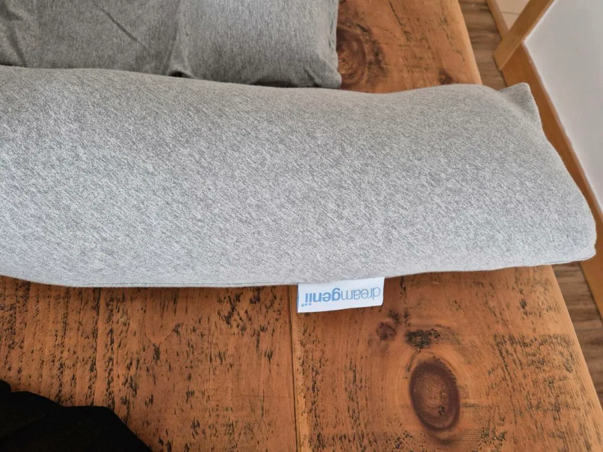 Dreamgenii Pregnancy Pillow - Image 2