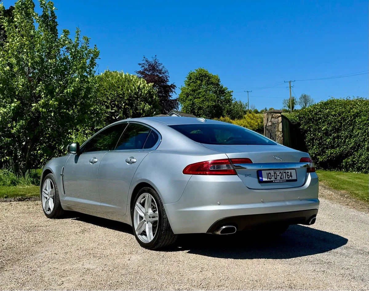 ✅€4995✅ Jaguar XF 3.0d Low Miles - Image 2