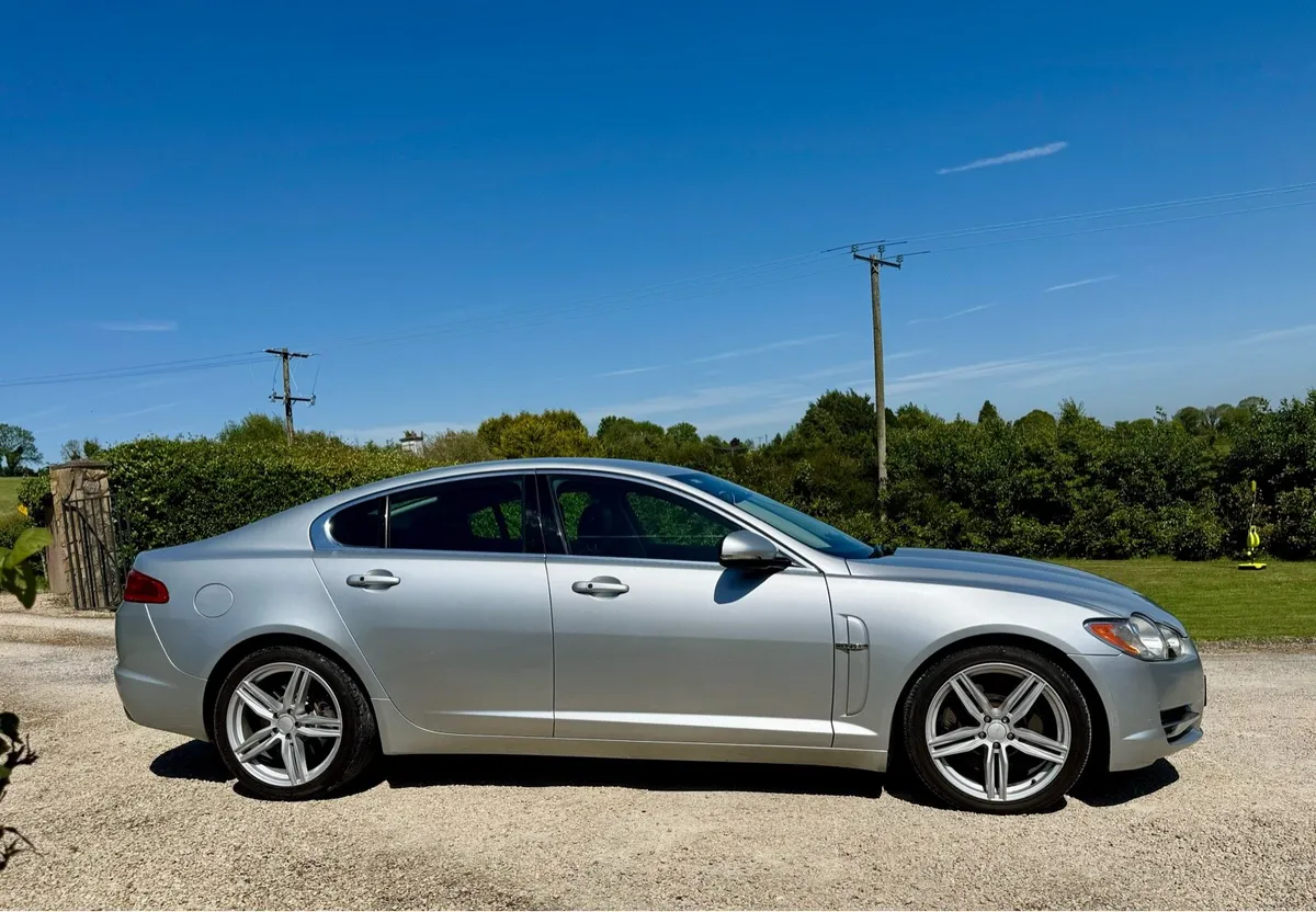 ✅€4995✅ Jaguar XF 3.0d Low Miles - Image 3