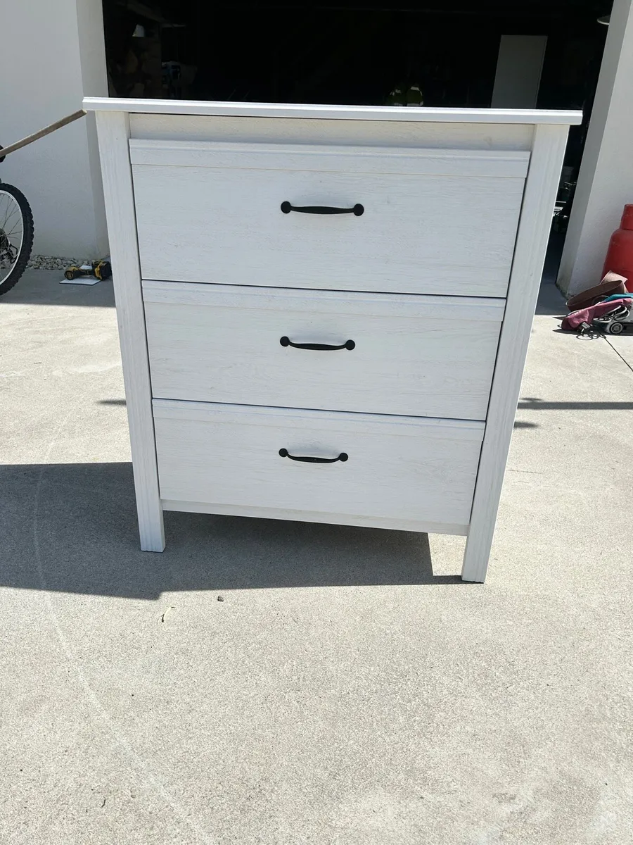 Wardrobe - Image 2