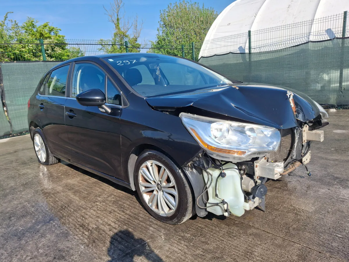 2015 Citroën C4  1.6 Diesel - Image 2