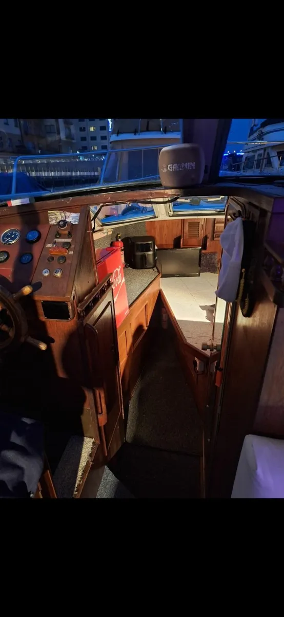 Boat - Image 3