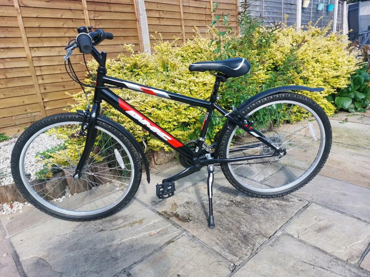 DMC Excel 24in Bike - Image 1