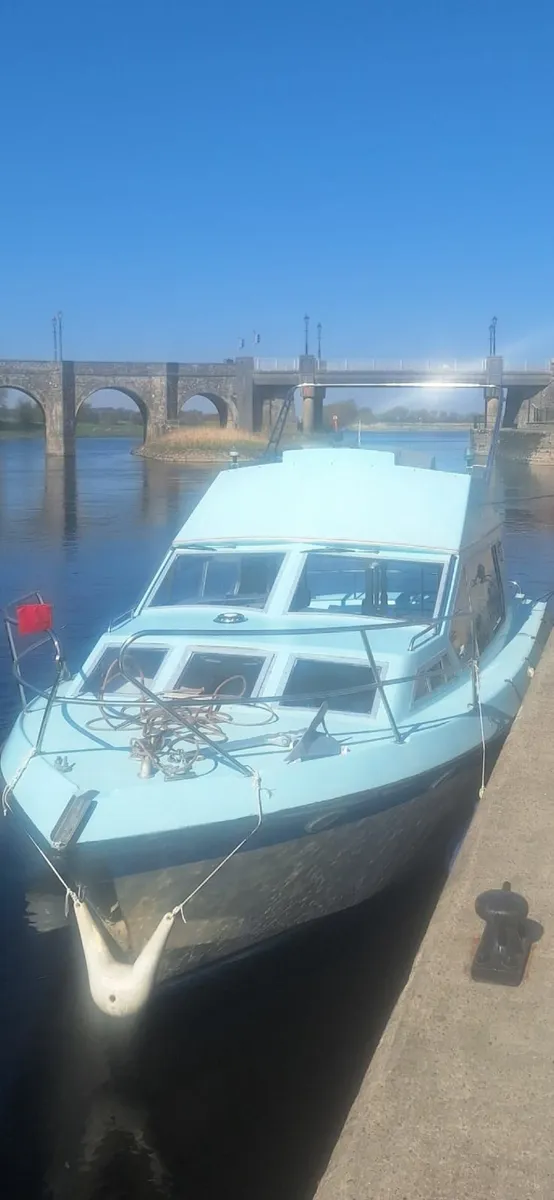 Boat - Image 1
