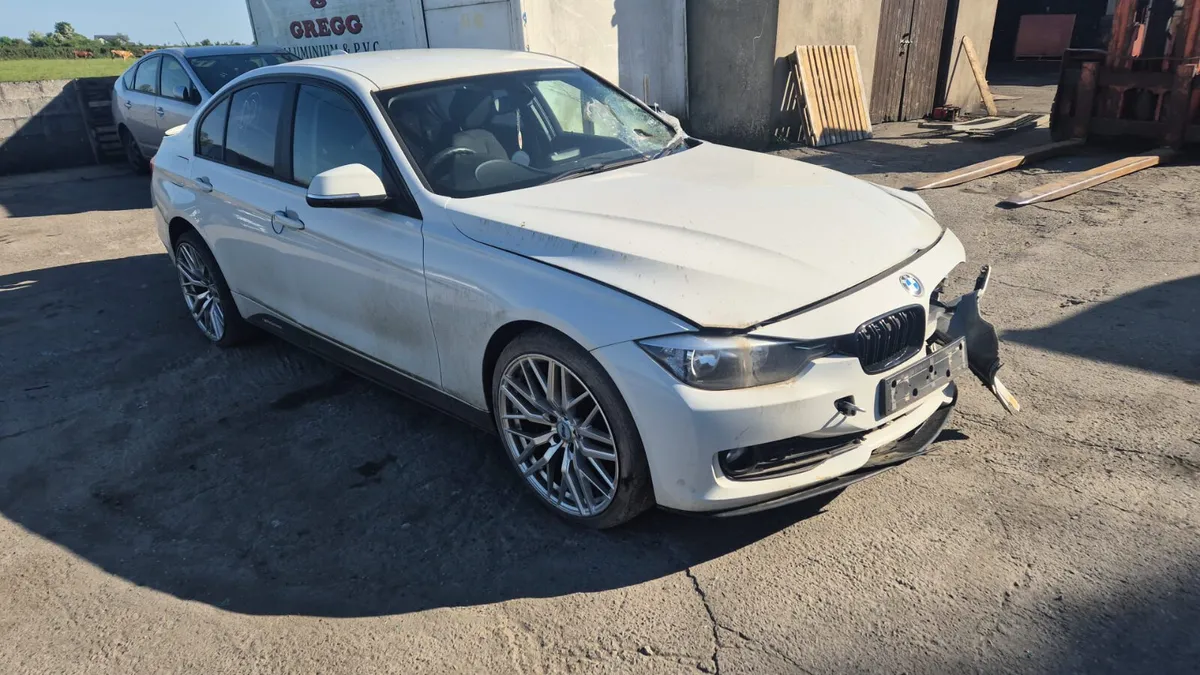 2013 BMW 3 SERIES 318d 2.0d For Breaking! - Image 1