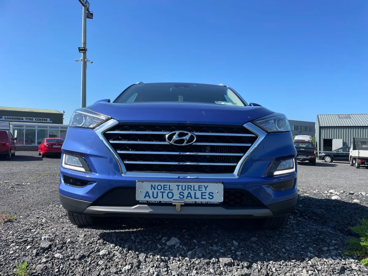 211  HYUNDAI Tucson   AUTO  1.6CRDI SE NAV MHEV 2 - Image 2