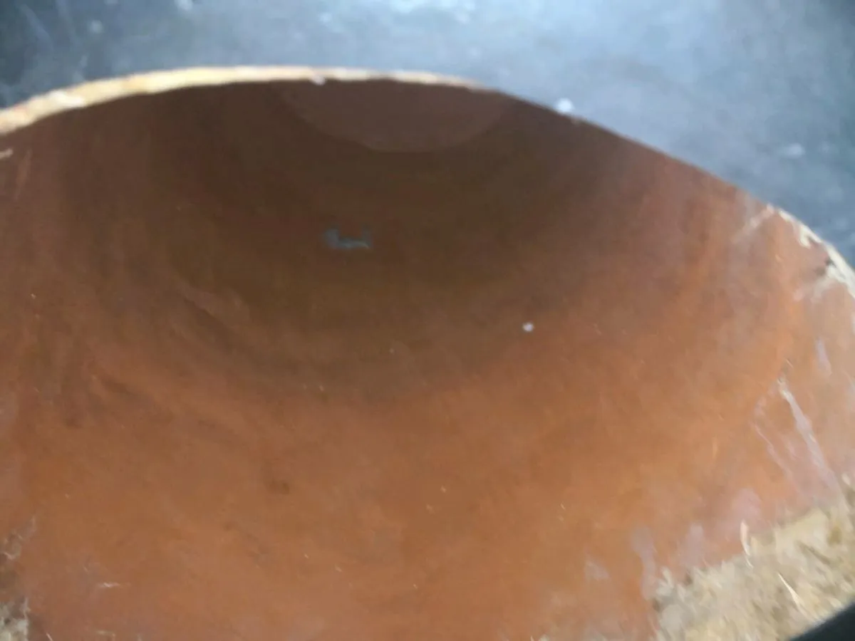 Handcrafted seat/table - Image 4