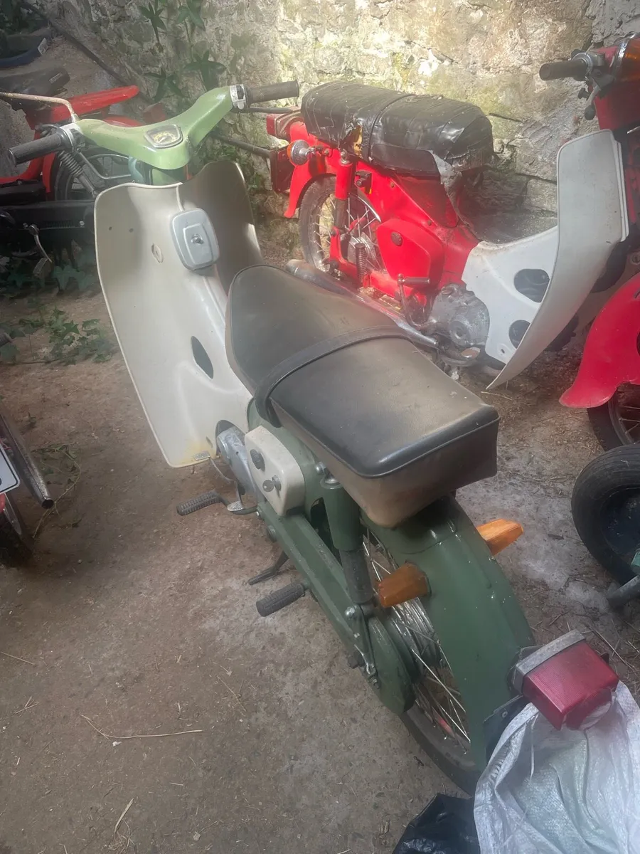 Selection of Honda 50 - Image 4