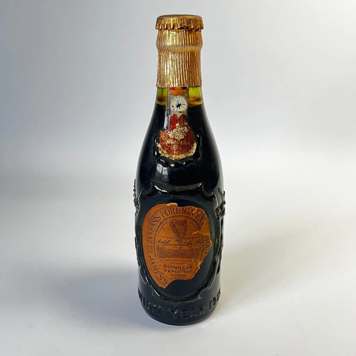 1953 Guiness bottle coronation antique - Image 1