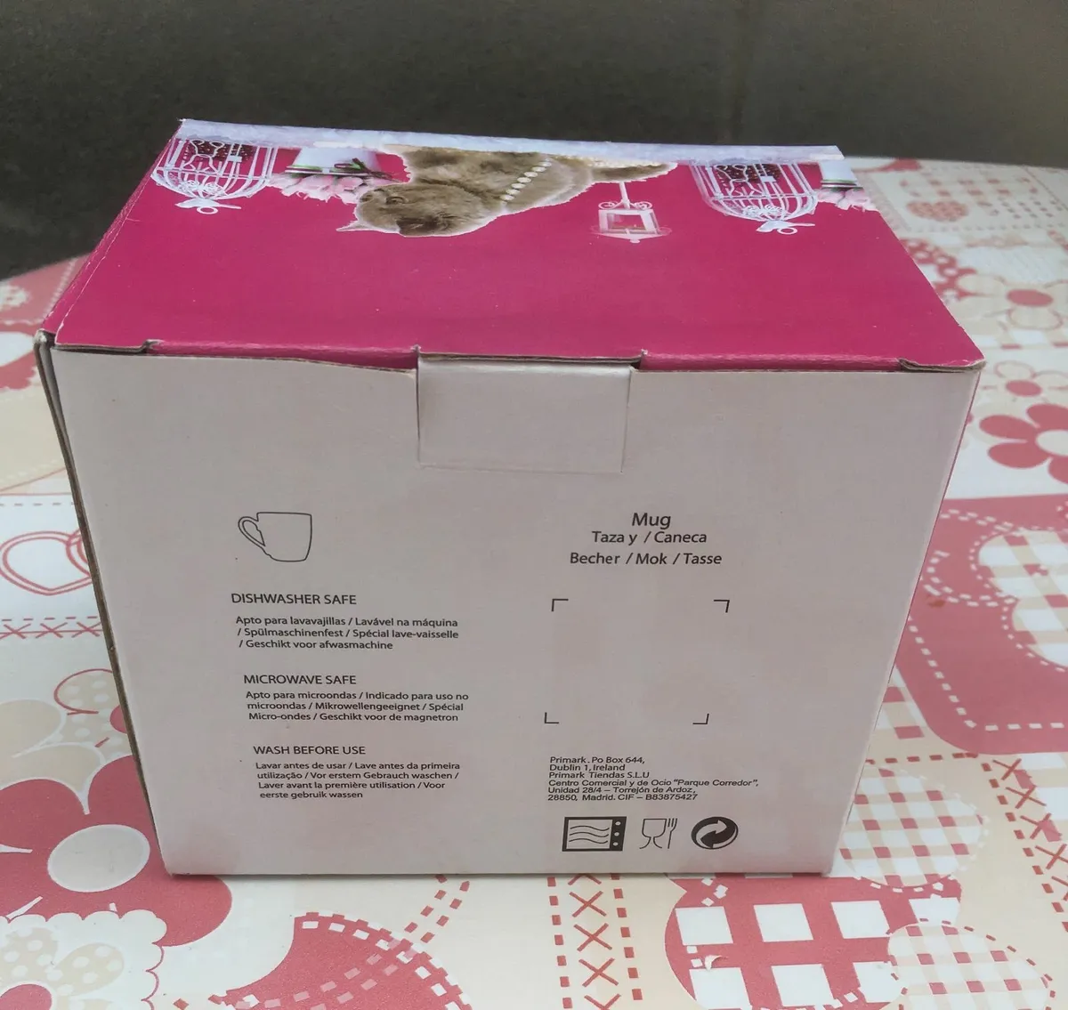 Brand New In Box Beautiful Cat Mug - Image 4
