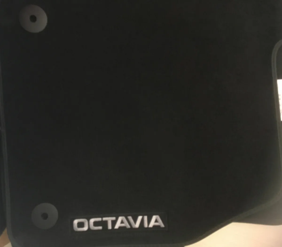 Brand New Car Mat Set for Skoda Octavia 2024 Model - Image 1