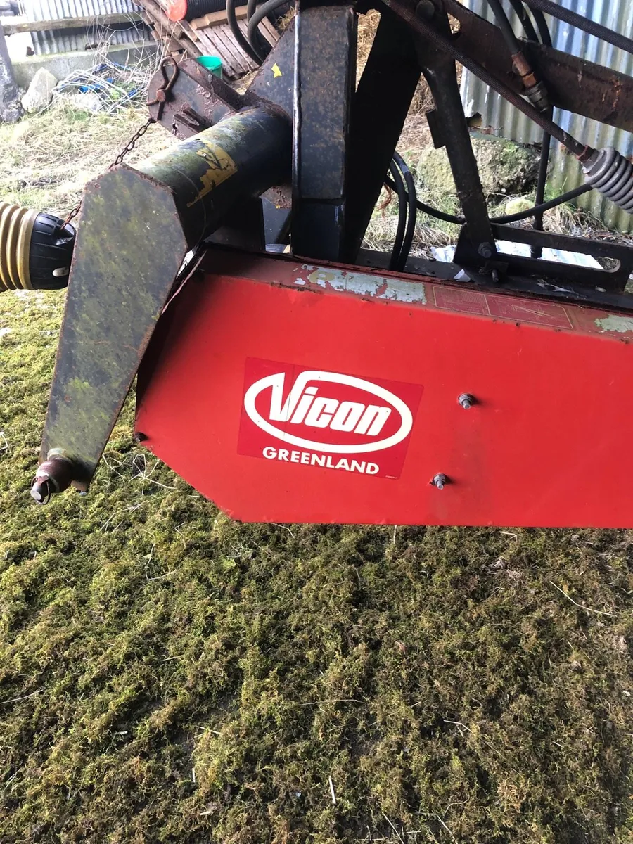 Mower and bale wrapper - Image 1