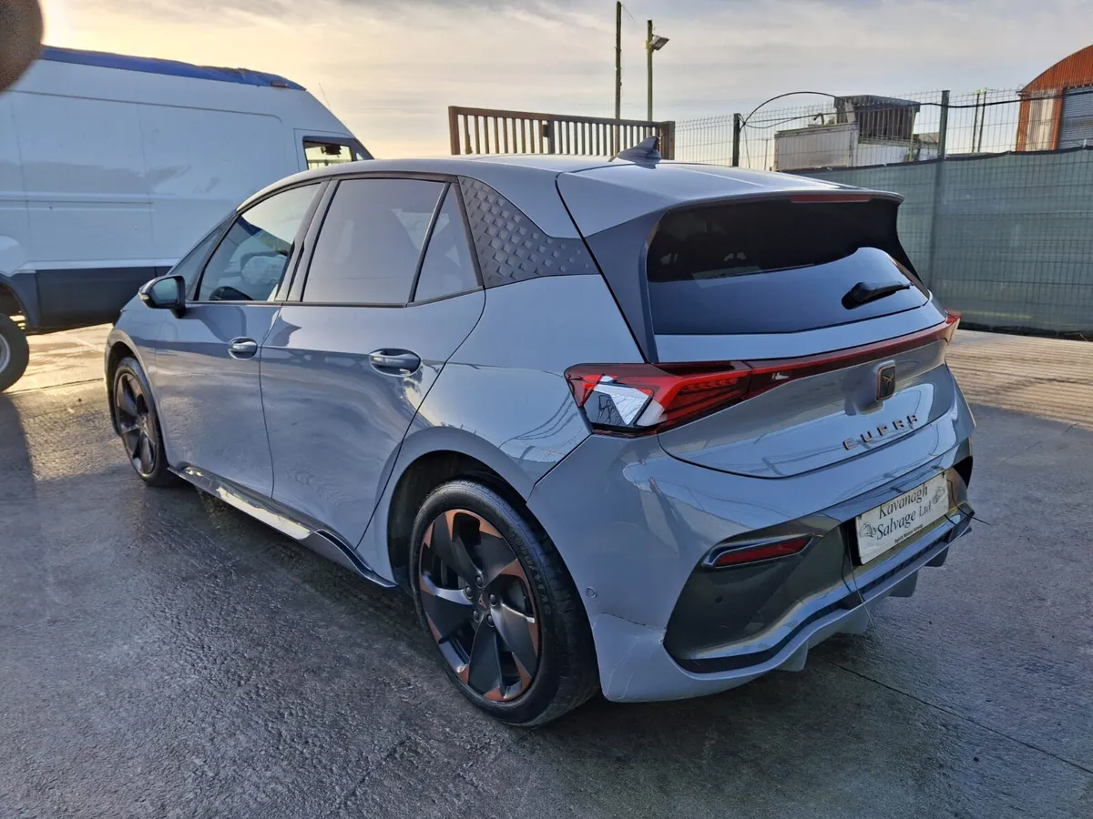 232 Seat Cupra Born 204bhp - Image 4