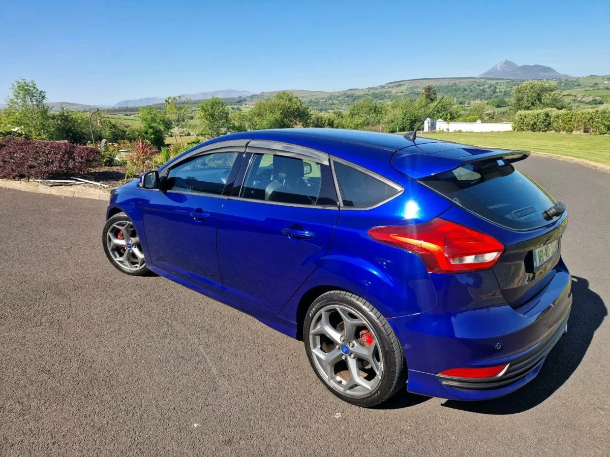 Focus st3 - Image 2