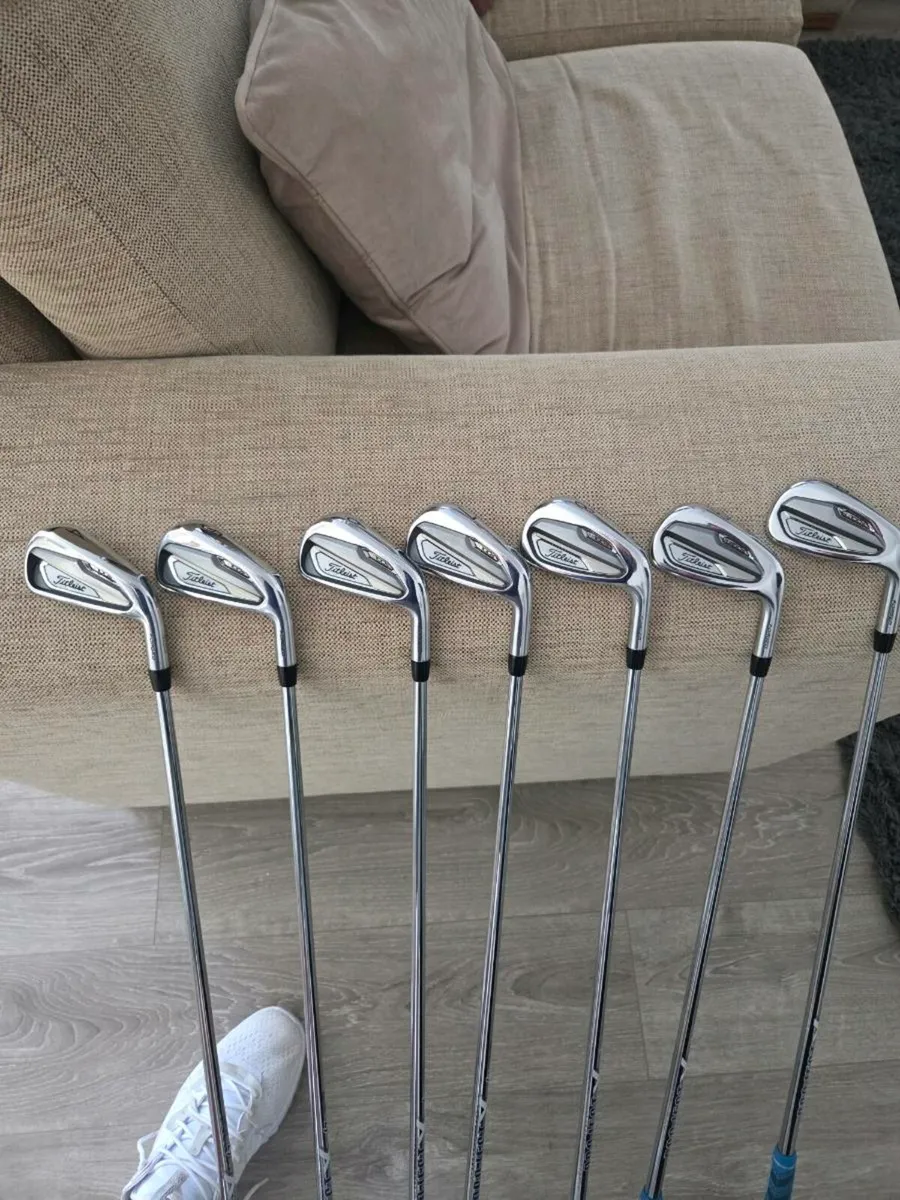 Titleist t100s irons - Image 1