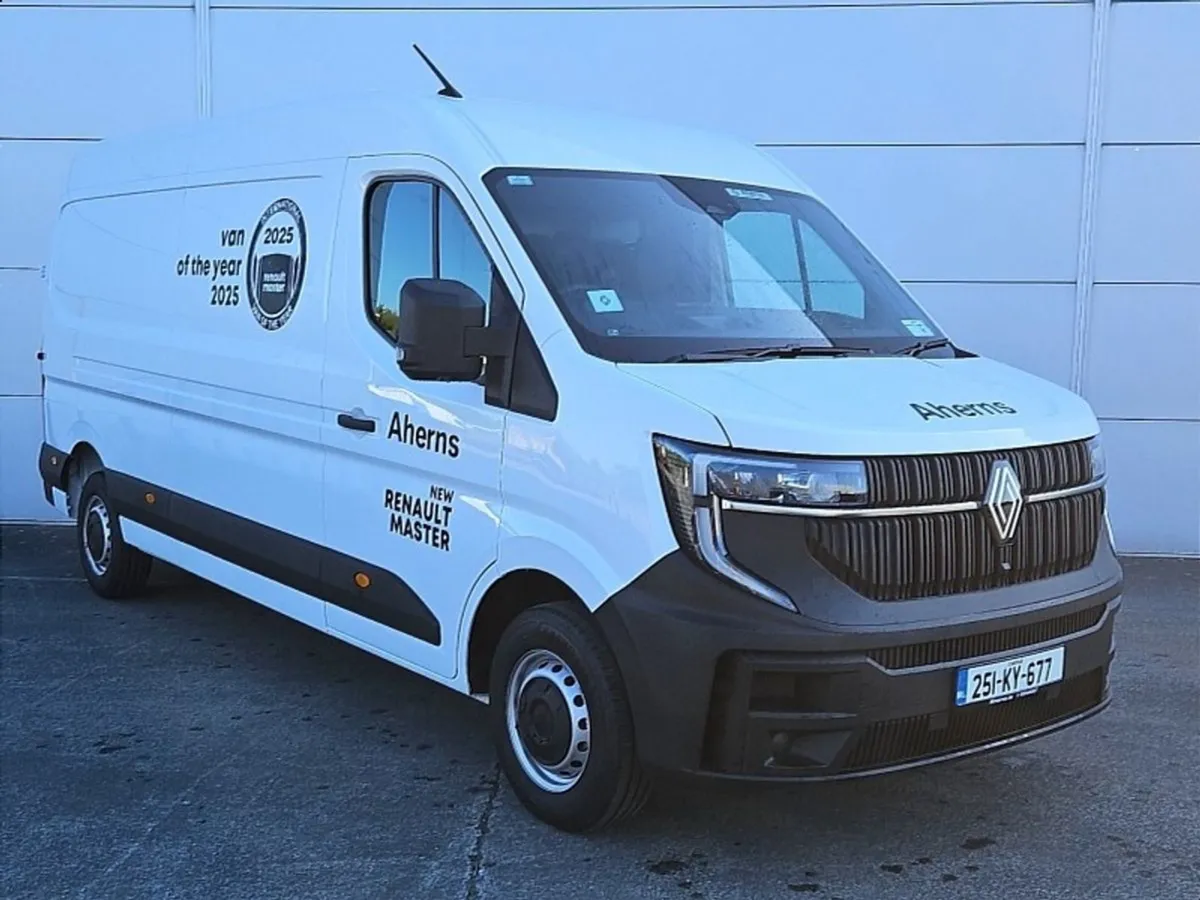 Renault Master FWD VAN Start Lm35 Blue DCI 15 - Image 1