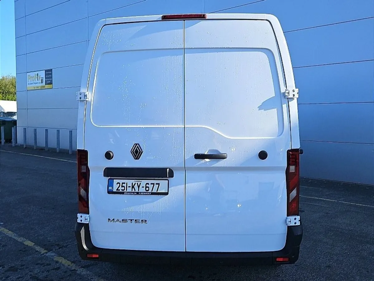 Renault Master FWD VAN Start Lm35 Blue DCI 15 - Image 4