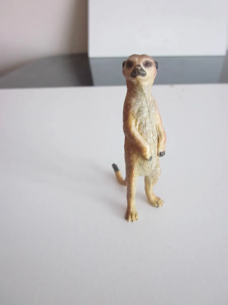 Papo  Standing Meercat Figure - Image 1