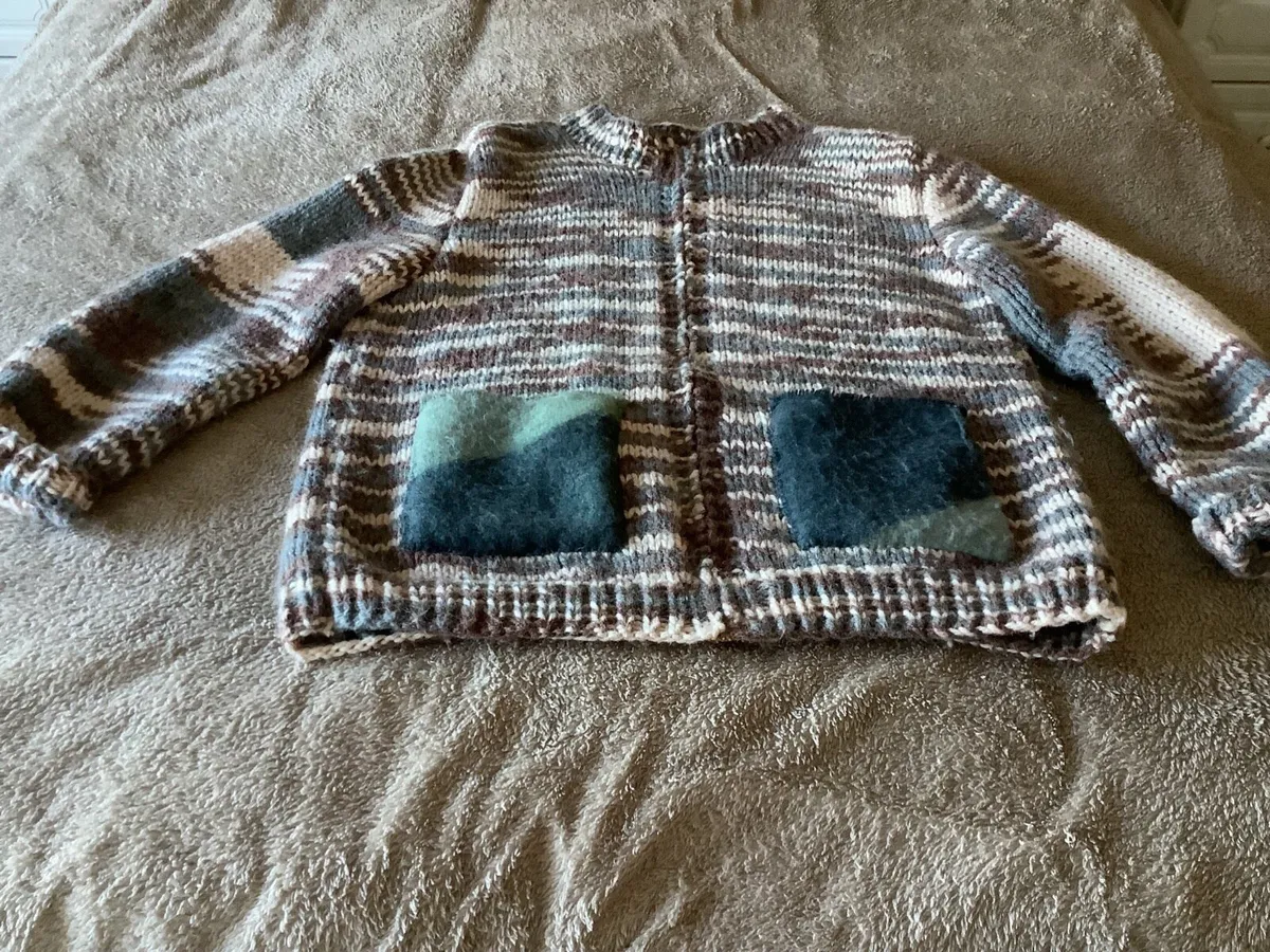 Cardigan fits size 20/22 - Image 3