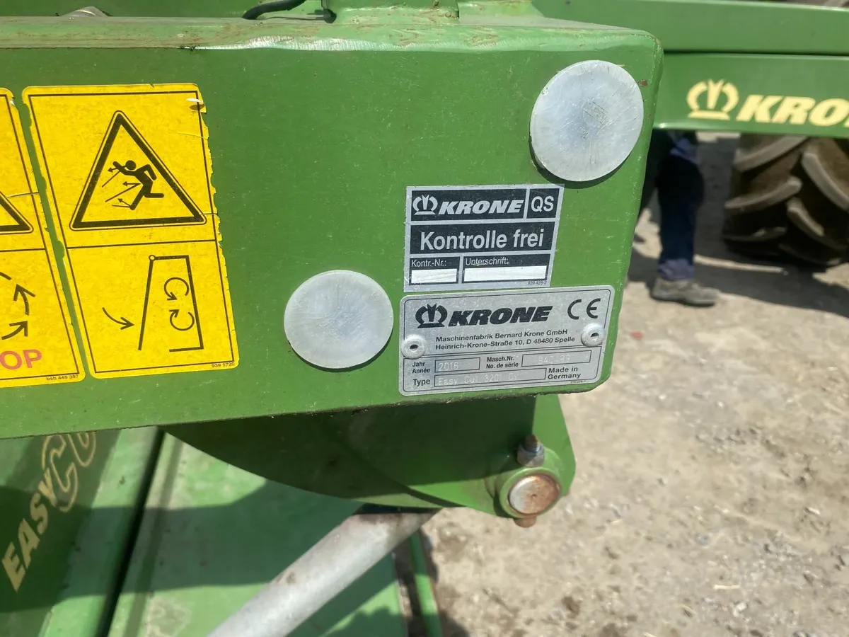 Used Krone Easycut 3201 CV mower - Image 1