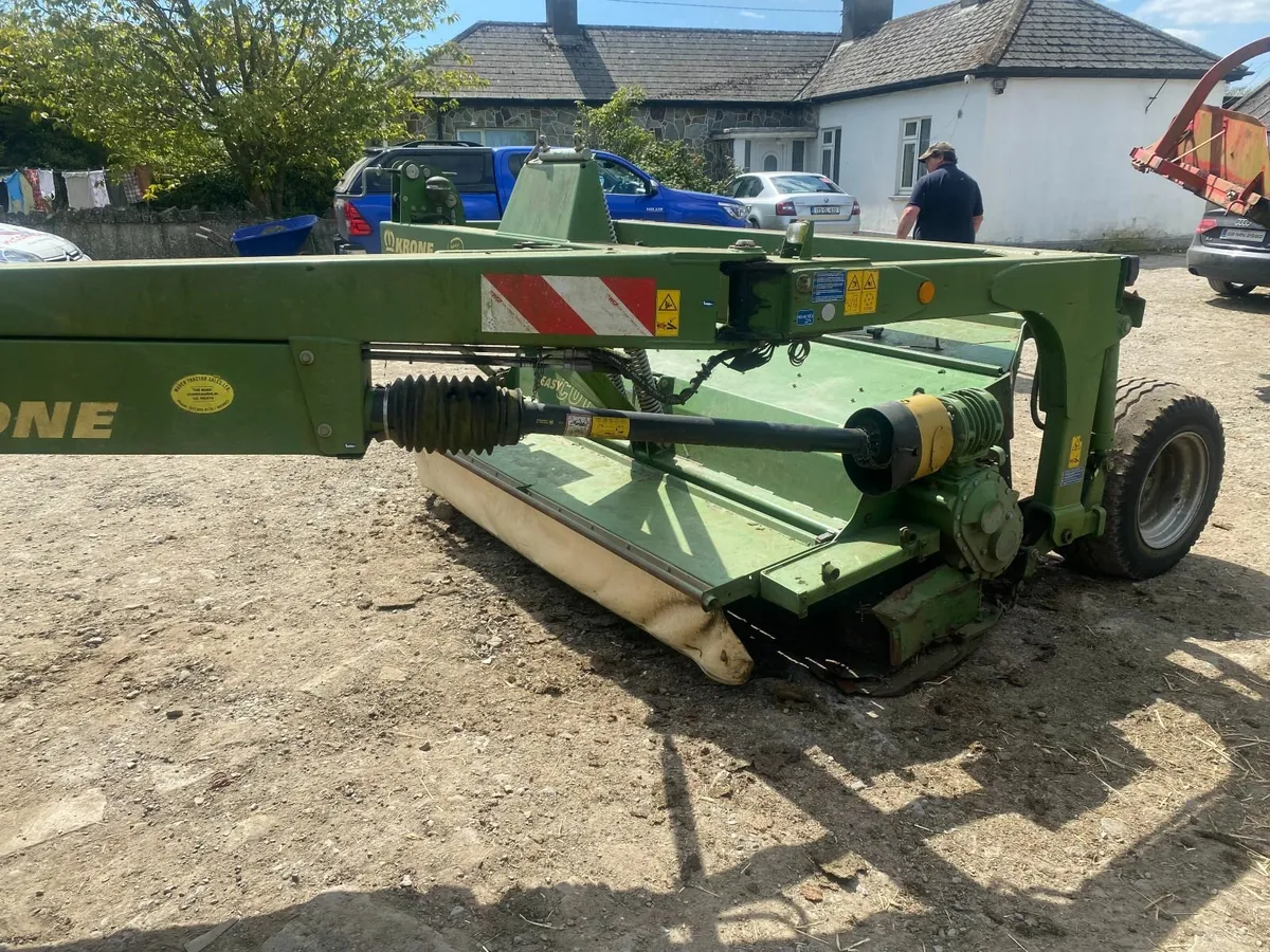 Used Krone Easycut 3201 CV mower - Image 4