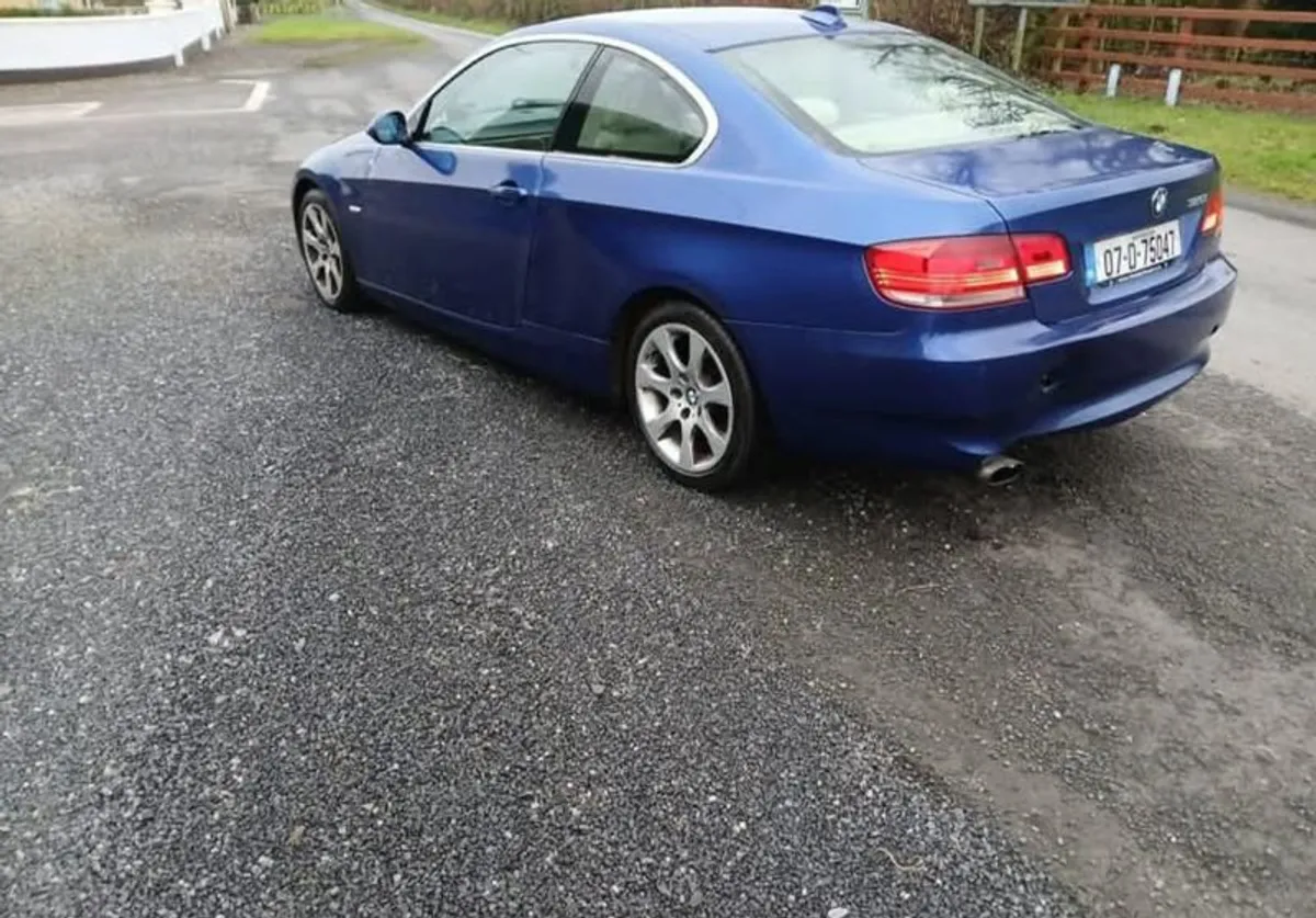 2007 Bmw 320i Coupe Engine Needs Attention - Image 4