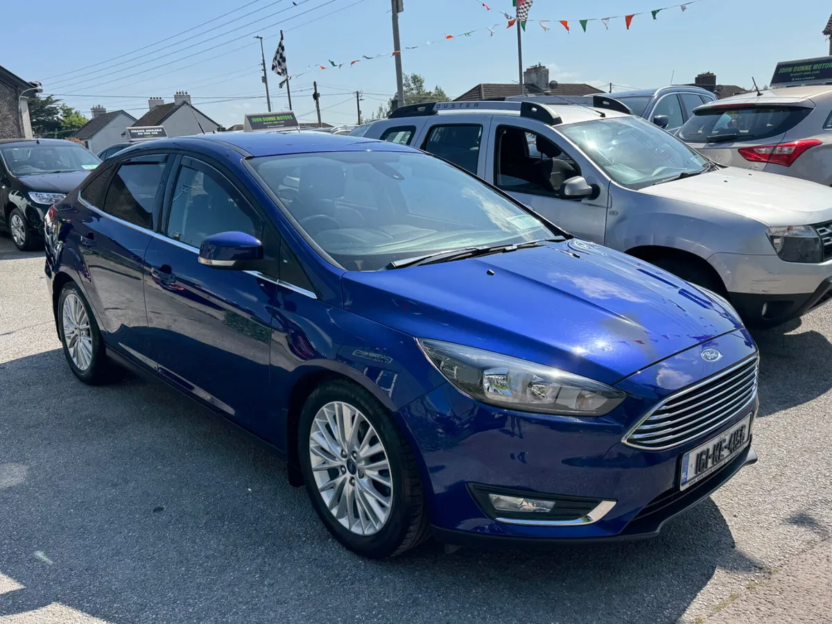 Ford Focus Titanium low mileage - Image 2