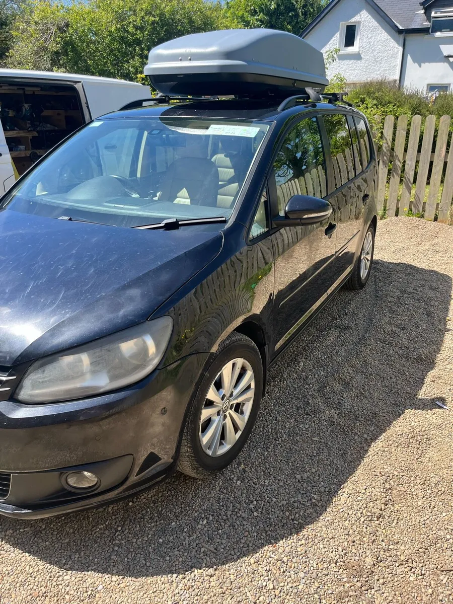 7 seater VW Touran 2011 High spec - Image 2