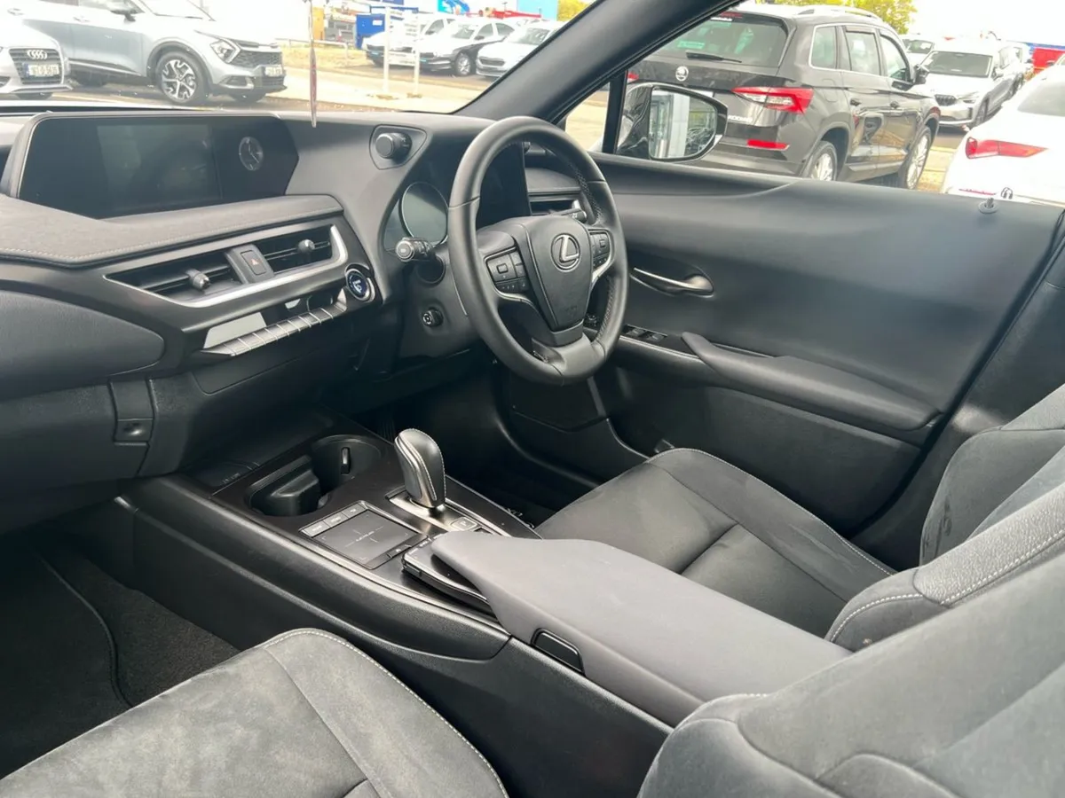 Lexus UX 300e EV 204HP Auto - MAY Madness - Used - Image 3